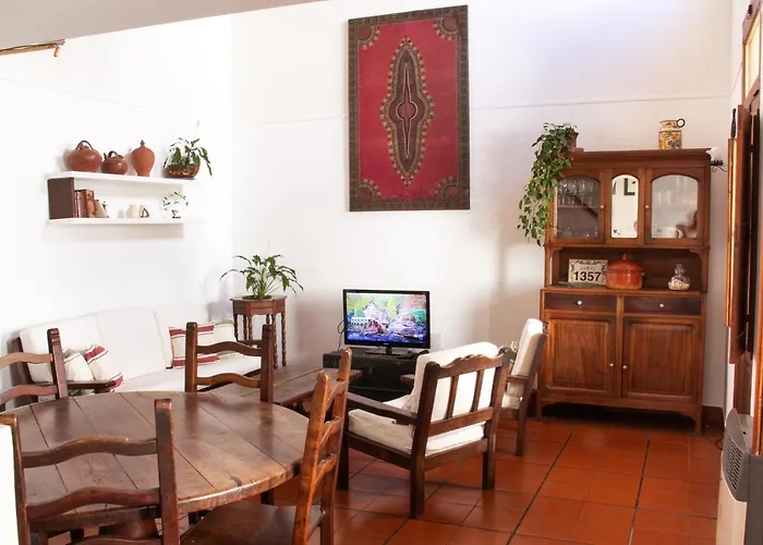 Calida Casa Ph, Con Patio